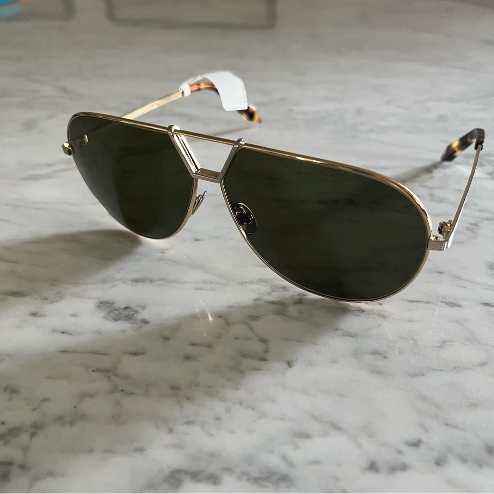 NWT Victoria Beckham Aviator Sunglasses